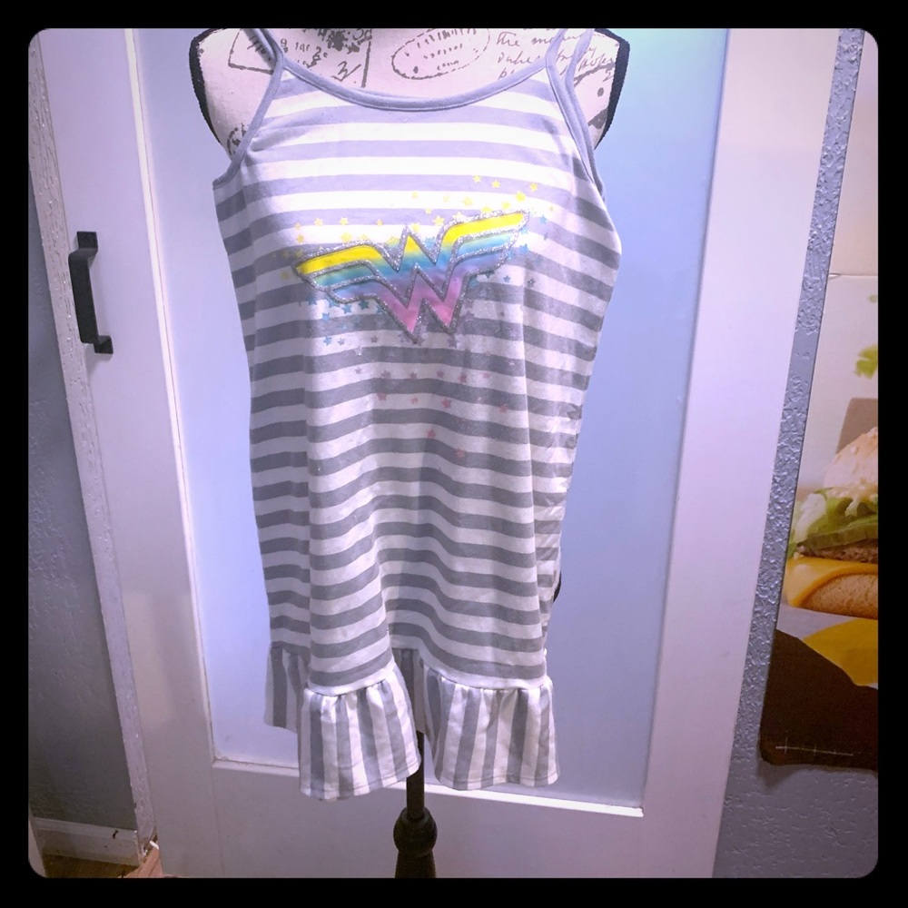 🦄Bundle 5/$10🦄#1230 Wonder Woman sun dress EUC